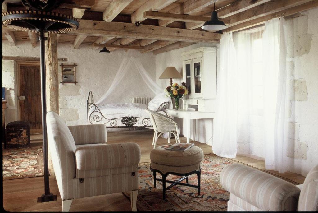 Bed and Breakfast Le Moulin Bregeon Linières-Bouton Habitación foto